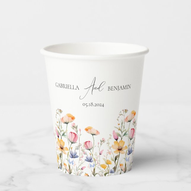 Wasserfarben-Wiese-Wildblume Klassische Hochzeit Pappbecher (Vorderseite)
