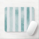 Wasserfarbenblaue Wasserstreifen. Abstrakte Linien Mousepad<br><div class="desc">Aquarellblau nautische Streifen Maus-Pad.</div>