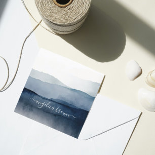 Wasserfarbene Bergkarte - Natur Inspiriert Design Quadratische Visitenkarte