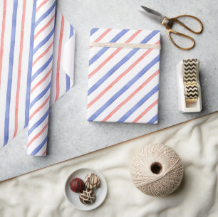Wasserfarbene rote und blaue Trennstreifen Geschenkpapier
