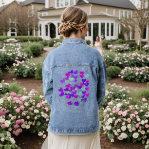 Wasserfarbene Schmelzherzen - lila und aqua Jeansjacke