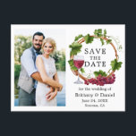 Wasserfarbene Weintrauben Foto Save the Date Postkarte<br><div class="desc">Moderne elegante Wasserfarben Trauben und Weinreben Save the Date Hochzeitsankündigung Postcard - Couple Verlobung Foto</div>