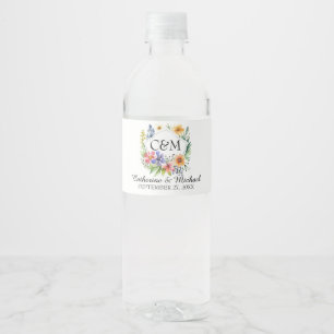 Wasserfarbene Wildblumen Hochzeit im Garten
