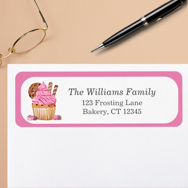 Wasserfarbener Pinkkuchen mit Schokolade personali (Von Creator hochgeladen)