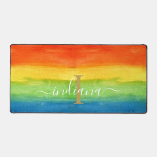 Wasserfarbenes Regenbogen-Monogramm Elegantes Prid Schreibtischunterlage