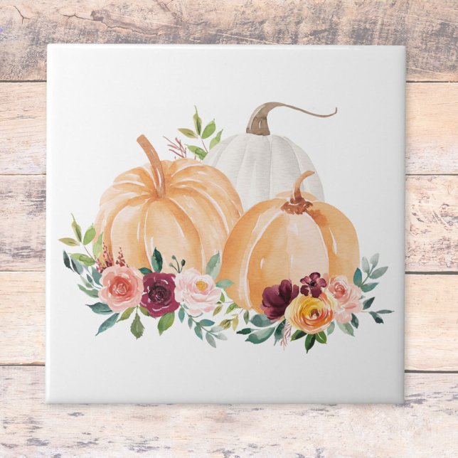 Wasserfarbenfallen Pumpkins Boho Blume Fliese (Close up on wood)