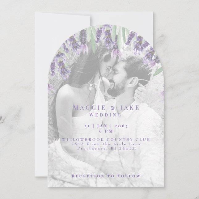 Wasserfarbenlavender B/W Foto Arched Wedding Einladung (Vorderseite)