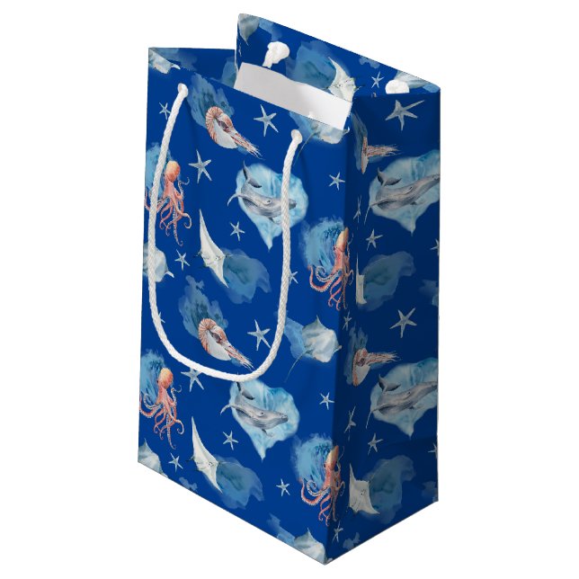 Wasserfarbenlebewesen Tief blau Kleine Geschenktüte (Rückseite Schrägansicht)