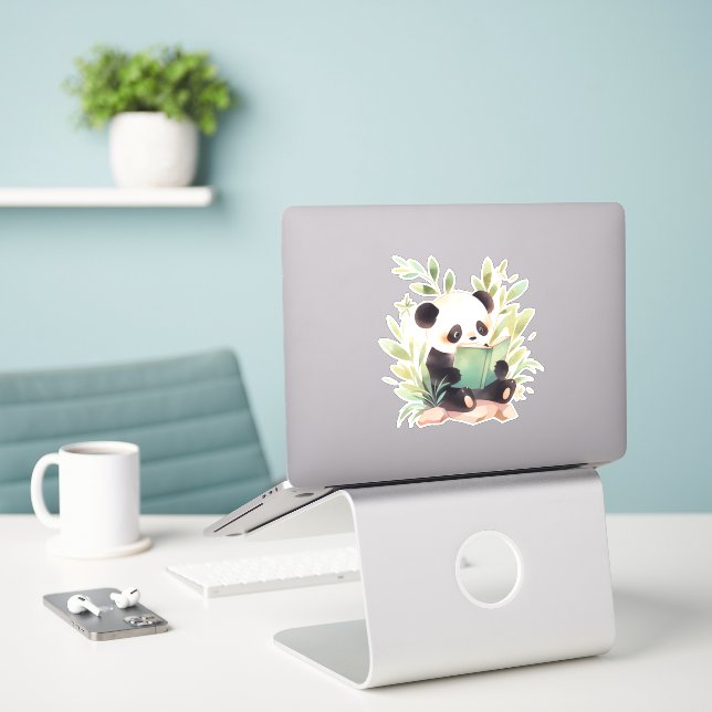 Wasserfarbenlesung Panda Aufkleber (Laptop auf Schreibtisch)