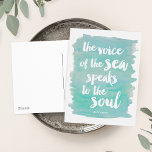 Wasserfarbenmeerangebot Postkarte<br><div class="desc">"Die Meeresstimme spricht zum Soul." Enthält das Zitat aus Kate Chopins "The Awakening" in einem Pinselstrich-Schriftart auf einem traumhaften Meeresglas-Aquarellhintergrund. Ideal für Strandliebhaber, Strandhäuser oder alle, die sich vom Meer inspiriert fühlen!</div>