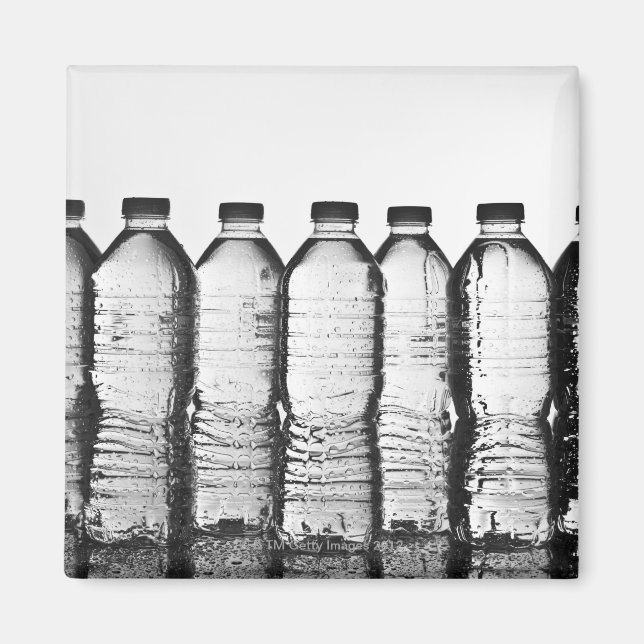 Wasserflaschen im Studio Magnet (Vorne)