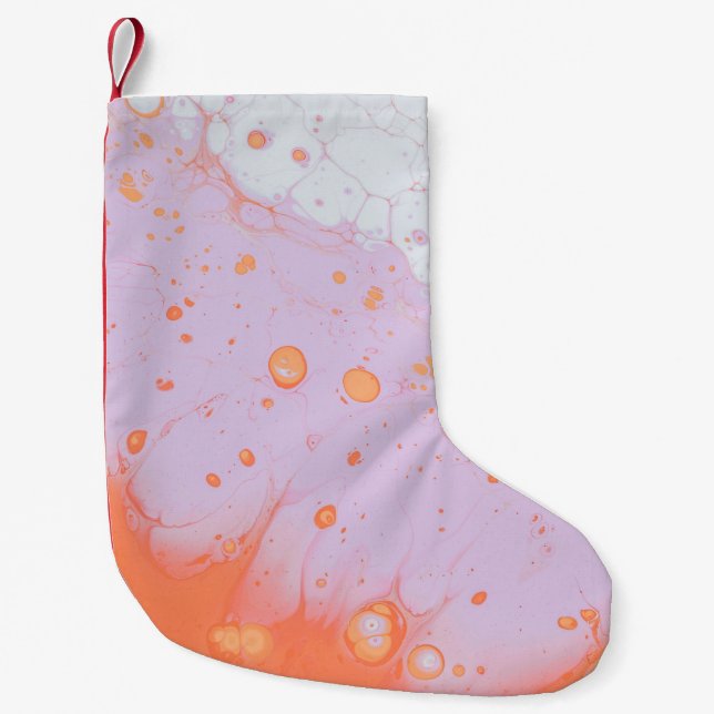 WASSERFLÜSSE AUF ROTER OBERFLÄCHE KLEINER WEIHNACHTSSTRUMPF (Vorderseite)