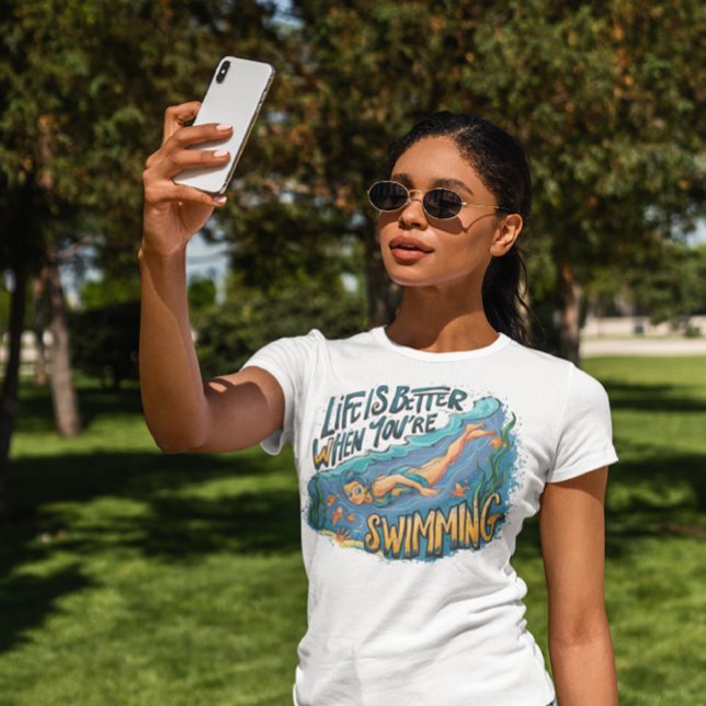 Wassergymnastik besser beim Schwimmen T-Shirt (Von Creator hochgeladen)