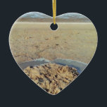 Wasserkreislauf in Sand on Beach, Sommerzeit Keramikornament<br><div class="desc">Wasserkreislauf in Sand on Beach,  Sommerzeit,  können Sie Ihren Text oder Ihre Monogramm hinzufügen</div>