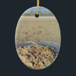 Wasserkreislauf in Sand on Beach, Sommerzeit Keramikornament<br><div class="desc">Wasserkreislauf in Sand on Beach,  Sommerzeit,  können Sie Ihren Text oder Ihre Monogramm hinzufügen</div>