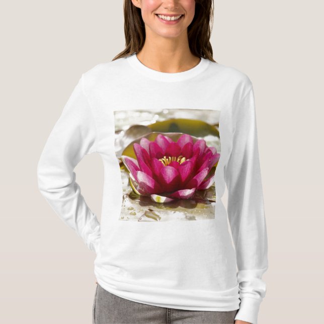 Wasserlilie T-Shirt (Vorderseite)