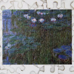 Wasserlilien von Claude Monet, Vintage Kunst<br><div class="desc">Wasserlilien von Claude Monet sind ein Vintager Impressionismus, ein Kunstmalerei mit Wasserlilien in einem Teich im Garten von Monet auf seiner Zuhause in Giverny, Frankreich. Das tiefgrüne Grün der weinenden Weidenbäume reflektiert den Teich. Claude Monet malt gerne "en plein air" oder "im Freien". Eine Serie von über 250 Wasserlilien Blume...</div>