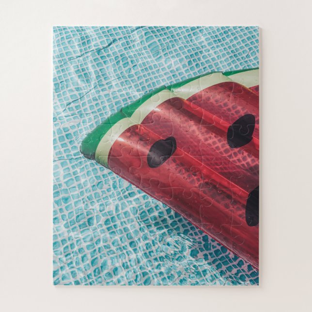 Wassermelone im Schwimmbad (Vertikal)