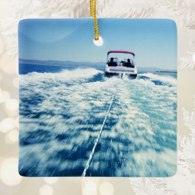 Wasserski hinter dem Speed-Boot Keramikornament (Water Skiing Behind Speed Boat Ceramic Ornament)
