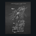 Wasserski Patent #1 Wall Art Lake House Deco Poster<br><div class="desc">Vintages Wasserski-Patent mit Chalkboard-Bild als Hintergrund. Print #1 Finden Sie die andere passende Wasserski-Lackkunst mit Chalkboard-Hintergrund in meiner Zazzle-Shop-Kategorie ( https://www.zazzle.com/store/patentwallart ) "Wasserski-Patente"</div>