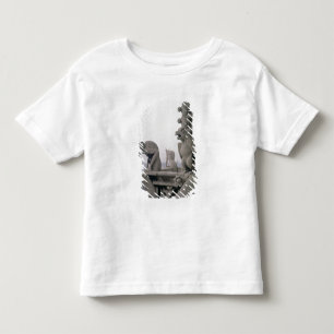 Wasserspeier auf der Balustrade von dem großen Kleinkind T-shirt