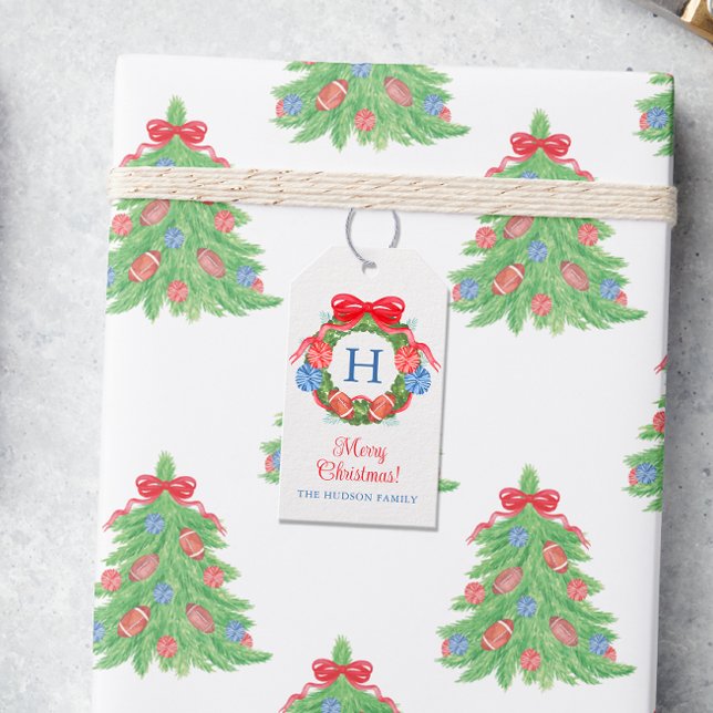 Watercolor Christmas Football Monogram Wreath Geschenkanhänger (Von Creator hochgeladen)