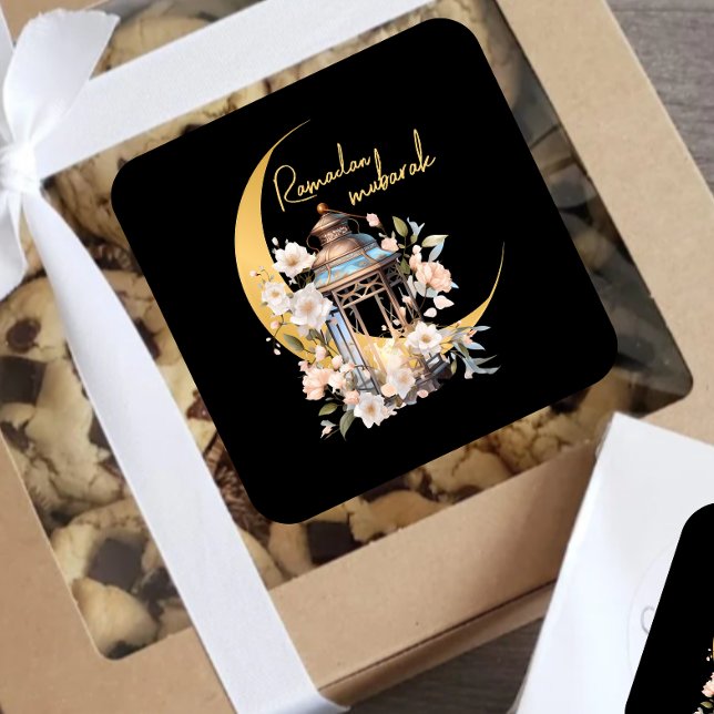 Watercolor lantern Ramadan Mubarak Quadratischer Aufkleber (Von Creator hochgeladen)