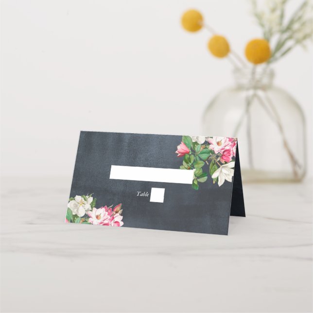 Watercolor Magnolia Blume Hochzeit Schwarz-weiß Platzkarte (Vorderseite)