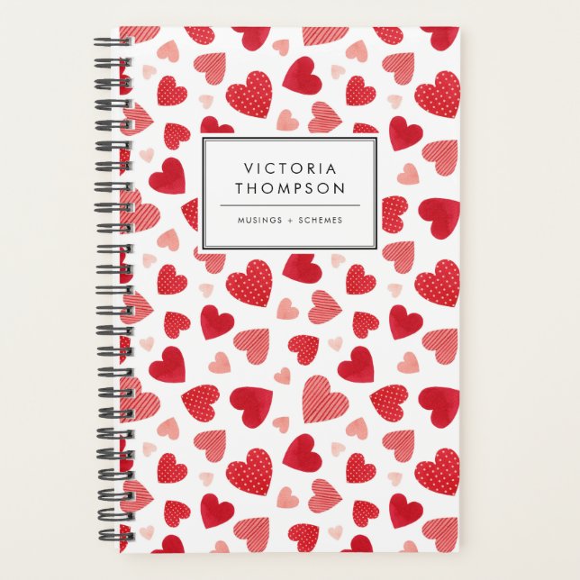 Watercolor Patchwork Red Hearts Pattern Planer (Vorderseite)