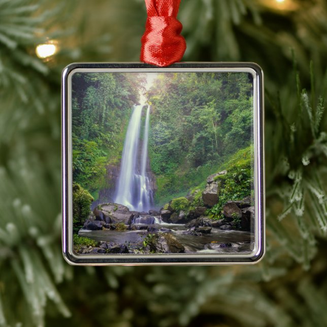 Waterfalls | Bali, Indonesia Ornament Aus Metall (Baum)