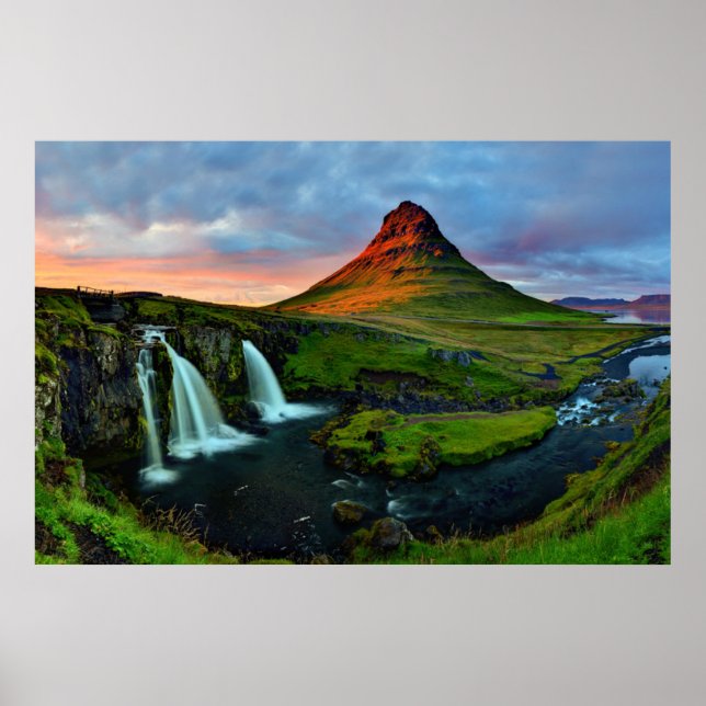Waterfalls | Kirkjufell, Iceland Poster (Vorne)
