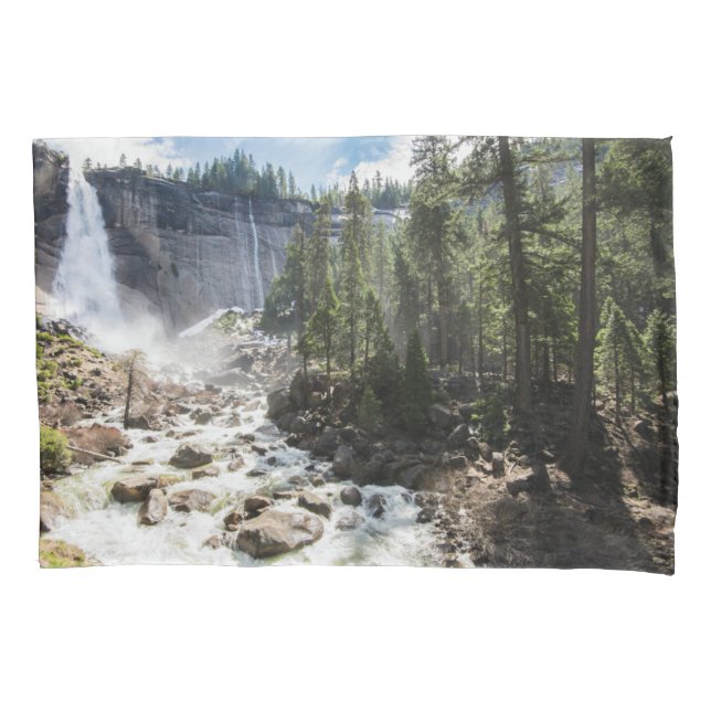 Waterfalls | Nevada Fall, Yosemite, CA Kissenbezug (Vorderseite)