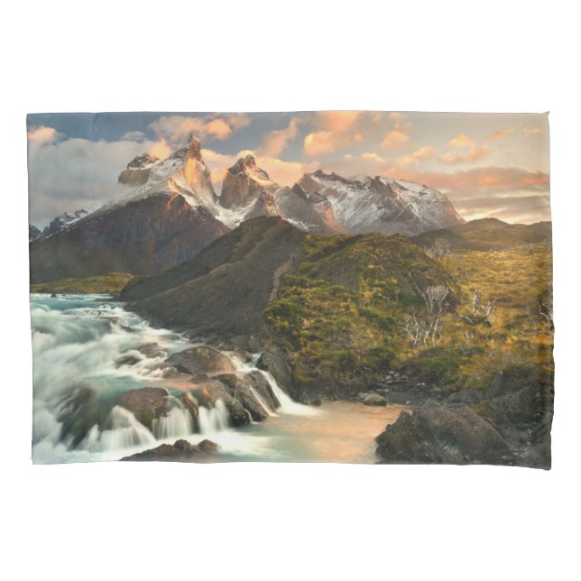 Waterfalls | Salto Grade Waterfall Patagonia Chile Kissenbezug (Vorderseite)