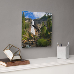Waterfalls   Yosemite National Park Quadratische Wanduhr