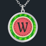 Watermelon Slice Sommer Frucht mit Rind Monogram Versilberte Kette<br><div class="desc">Dieses hübsche Wassermelone-Design hat eine runde Frucht,  die aussieht,  als wäre sie geschnitten worden,  also zeigt sich das saftig rosa-rote Fleisch der Melone,  zusammen mit vielen schwarzen Wassermelonen-Samen. Die Beere hat auch eine gesprenkelte grüne,  gesprenkelte Rinde. Das ist ein niedliches,  skurriles Sommerzeitdesign.</div>