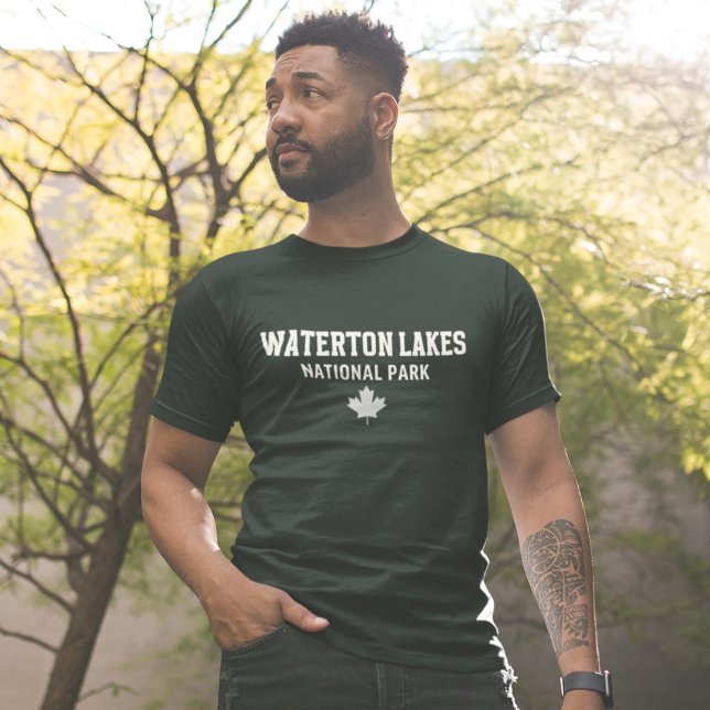 Waterton Lakes National Park Alberta Canada T-Shirt (Von Creator hochgeladen)