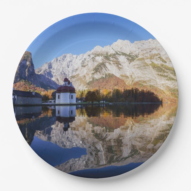 Watzmann Mountain und St Bartholomew's Church Pappteller (Vorderseite)