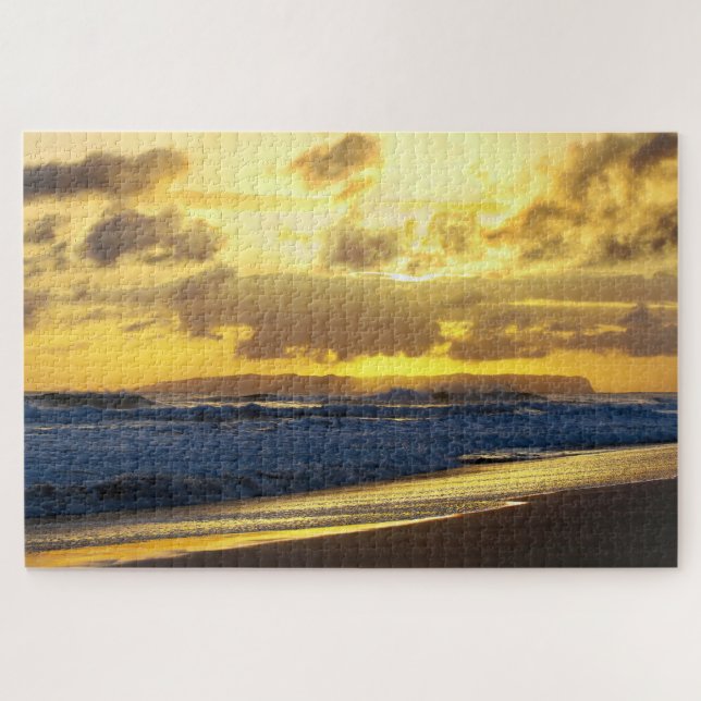 Waves Crashing am Kauai Beach bei Sunset, Hawaii (Horizontal)