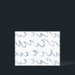 Waves Minimales Abstraktes Hand Drawn Sea Muster Postkarte<br><div class="desc">Minimalistische Wellen einfache Acrylwellen,  Seelinenkunst in matt blauer Farbe,  skandinavisches Design. Minimalistische nautische,  einfache Skandi Hand gezeichnet blaue Wellen lina Art Sea Lover Muster.</div>