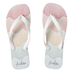 Wavy farbige Streifen mit Ihrem Namen elegant Flip Flops