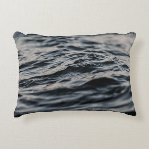 Wavy Ocean tagsüber Dekokissen