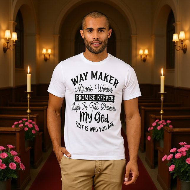Way Maker Promise Keeper Light Darkness Worship  T-Shirt (Von Creator hochgeladen)