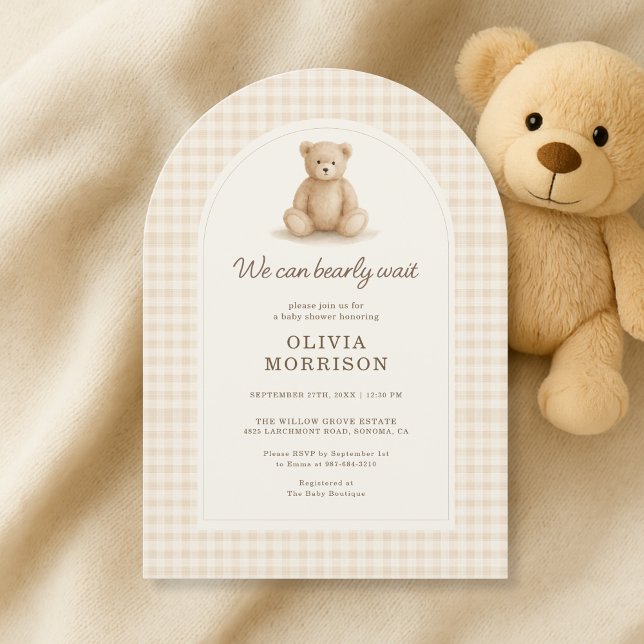 We Can Bearly Wait Gingham Baby Shower Einladung (Von Creator hochgeladen)