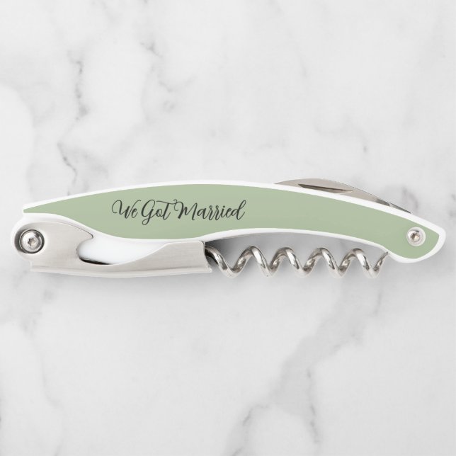 We Got Married Green Corkscrew Kellnermesser (Vorderseite)