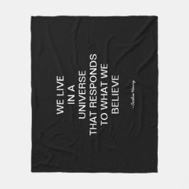 WE LIVE IN A UNIVERSE FLEECEDECKE