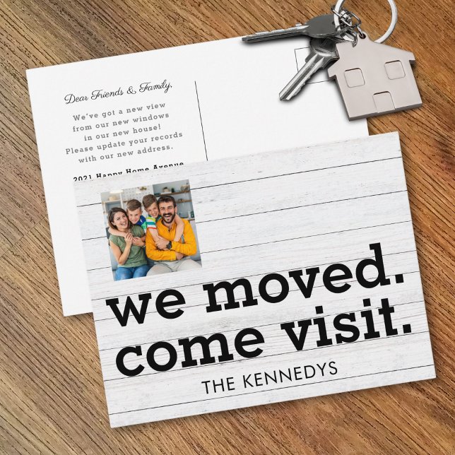 We Moved Come Visit Typography New Home Photo  Ankündigungspostkarte (Von Creator hochgeladen)