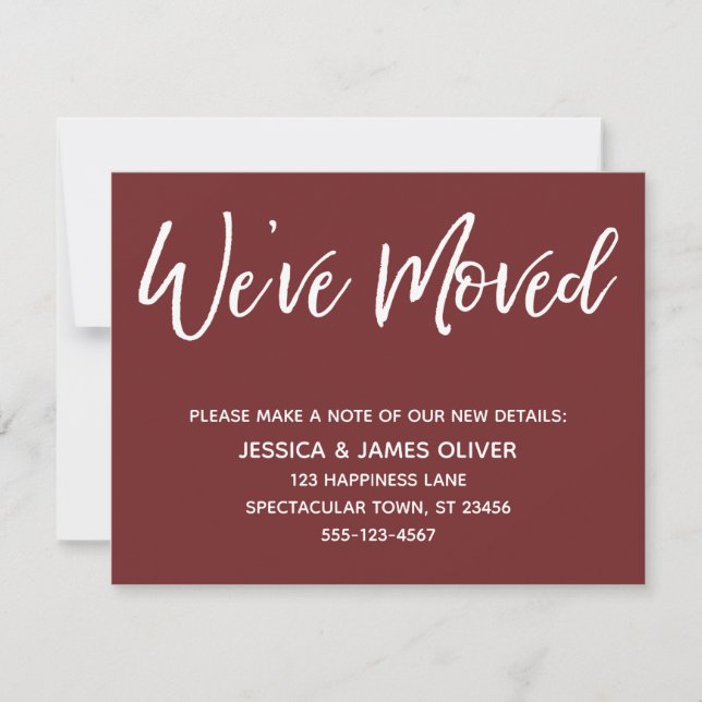 "We ve Moved" Moderne Handwriting Burgundy Card Einladung (Vorderseite)
