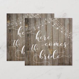 Weathered Wood & Lights Hier kommt die Bride Card Einladung