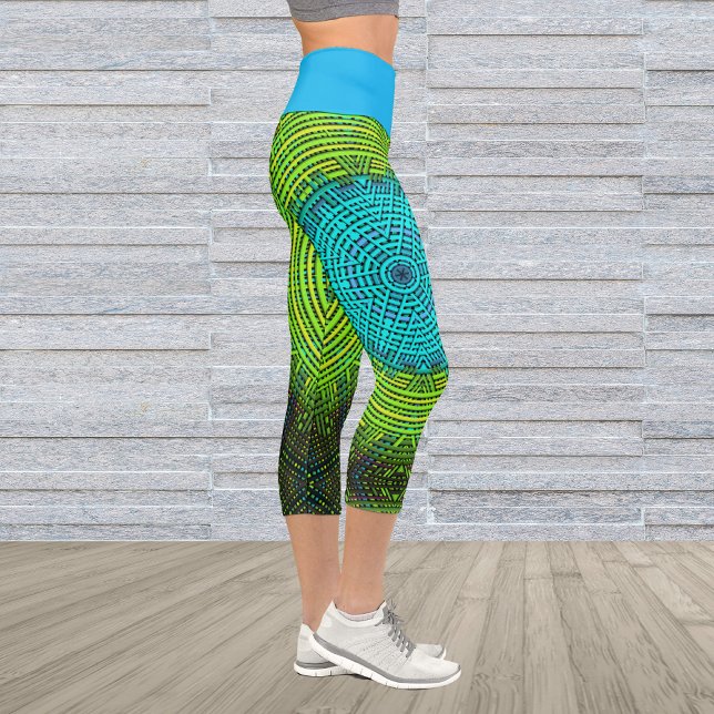 Weave Mandala Blue und Green Capri Leggings (Von Creator hochgeladen)