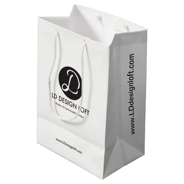 Website der individuell anpassbaren Firma Ihr Logo Mittlere Geschenktüte (Rückseite Schrägansicht)